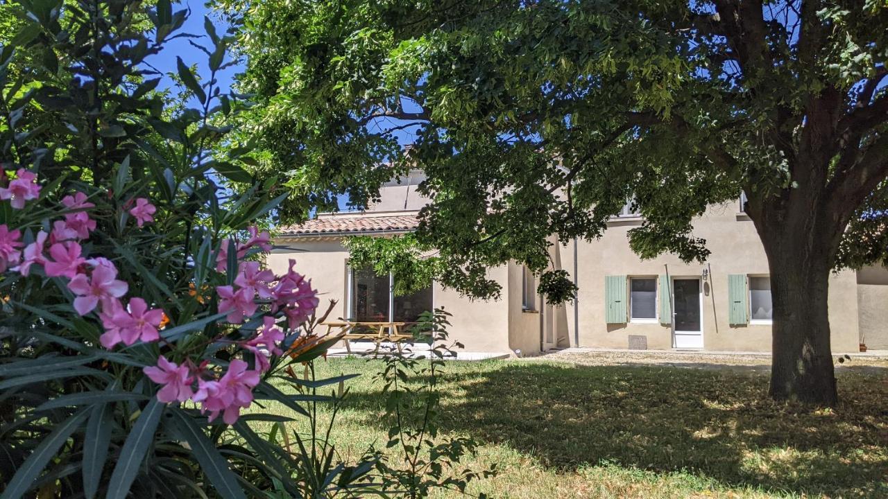 Rez-De-Jardin Independant Dans Ferme Maraichere Bio Avec Grand Jardin Privatif Clos Et Arbore Крест Экстерьер фото
